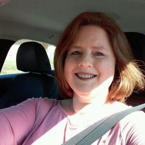 Meet your Posher, Nora